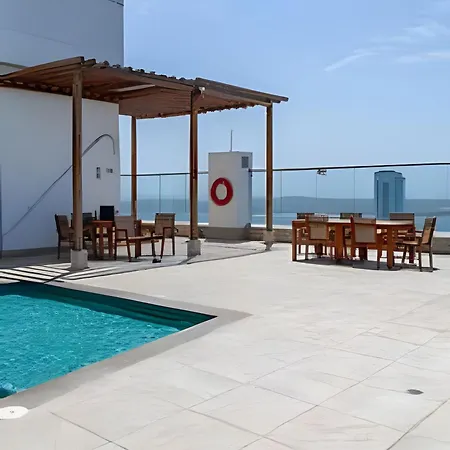 ¡espectacular Apto Con Vista Al Mar Piso 28! *