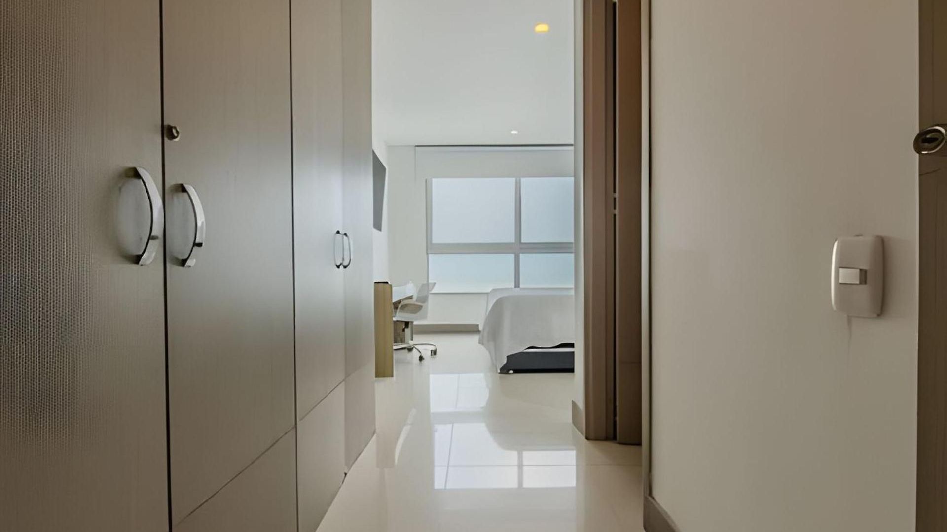 ¡espectacular Apto Con Vista Al Mar Piso 28! Apartamento