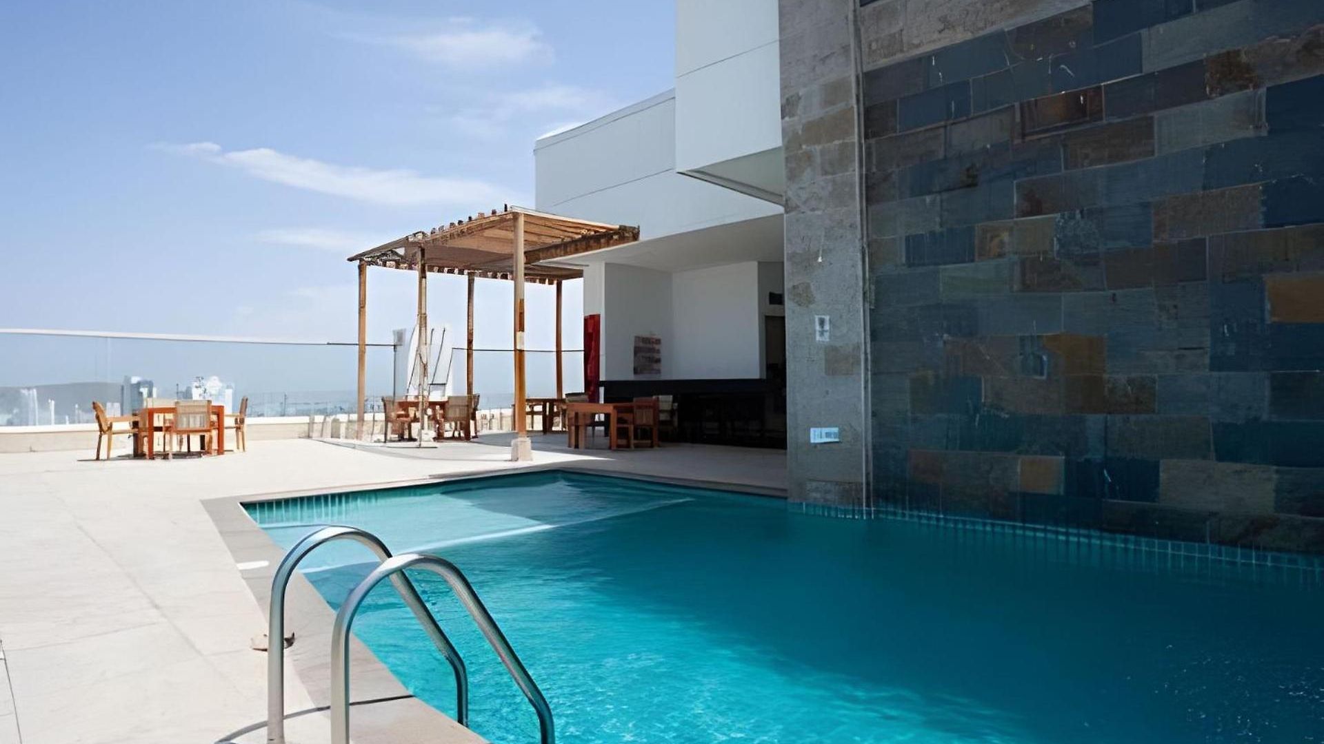 ¡espectacular Apto Con Vista Al Mar Piso 28!