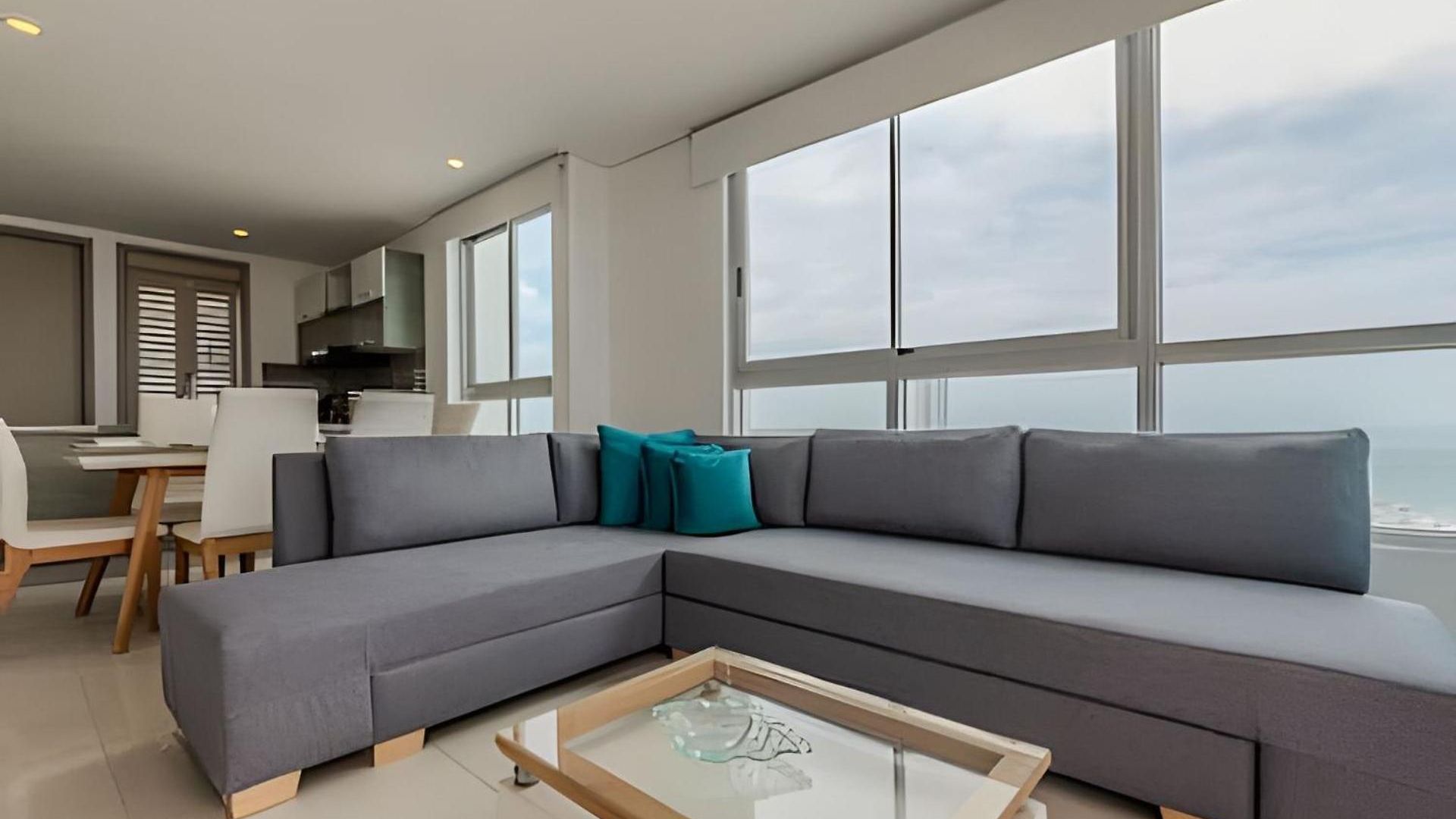 ¡espectacular Apto Con Vista Al Mar Piso 28! Apartamento *