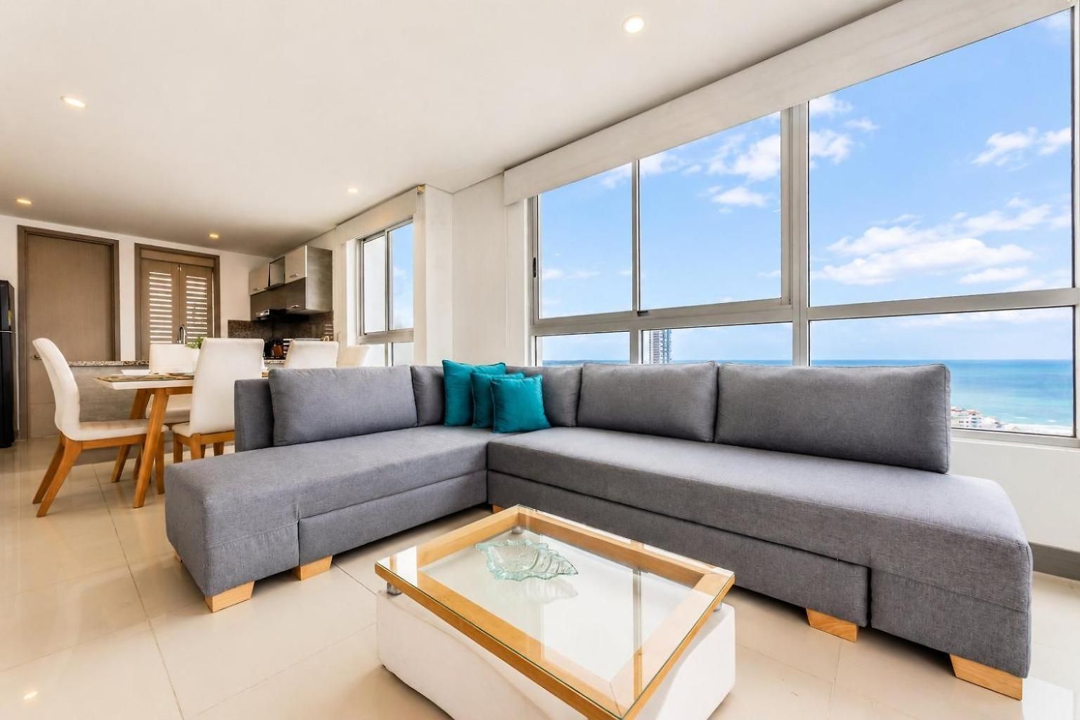 ¡espectacular Apto Con Vista Al Mar Piso 28! *
